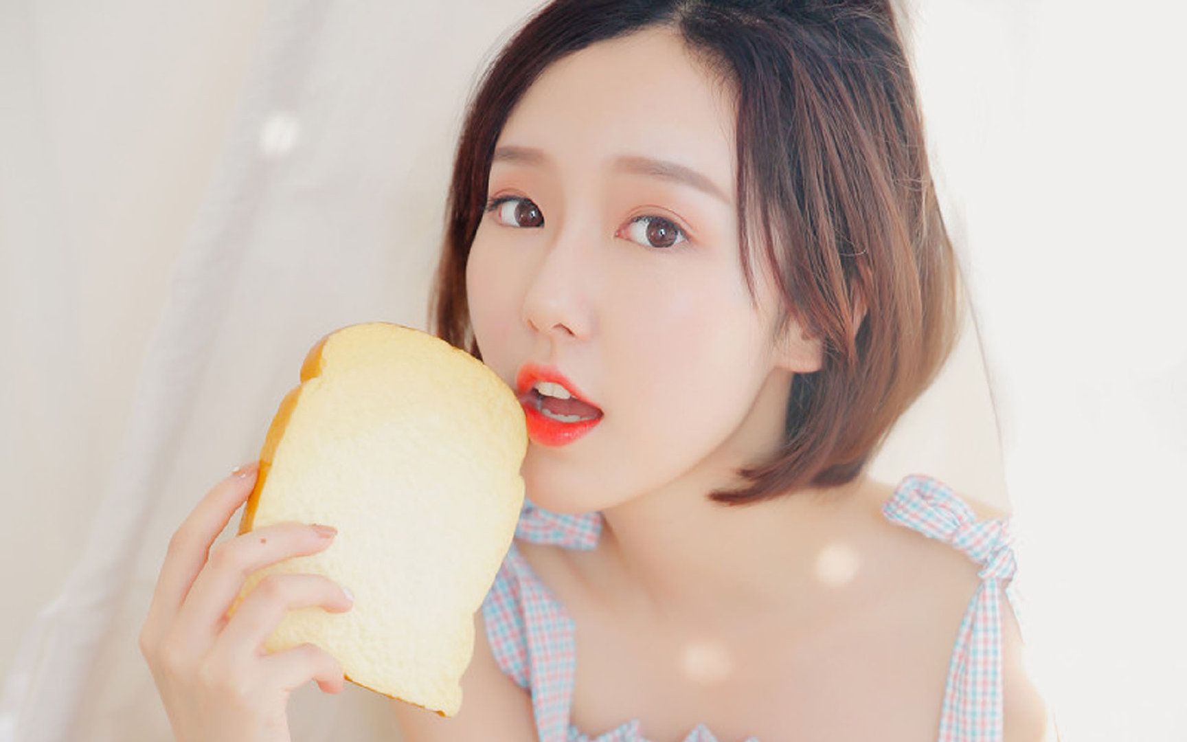 “东安湖体育公园:龙舟赛水上力量对决,速战速决”